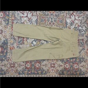 Levi's Tan Cargo Pants Versatile Cotton Blend